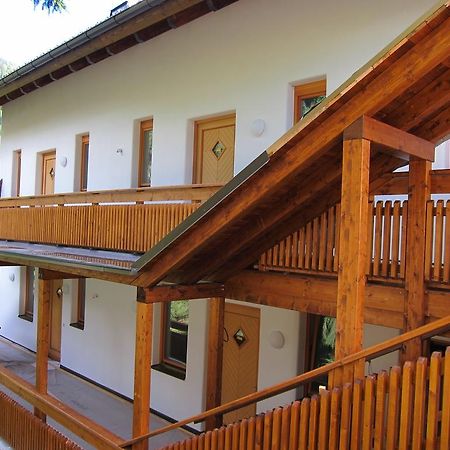Ferienwohnung Earthloft Bad Kleinkirchheim Habitación foto