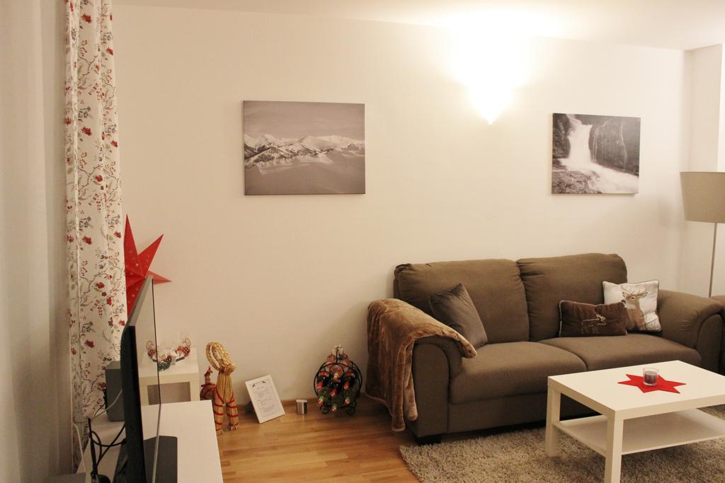 Ferienwohnung Earthloft Bad Kleinkirchheim Habitación foto