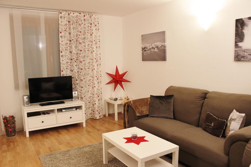 Ferienwohnung Earthloft Bad Kleinkirchheim Habitación foto