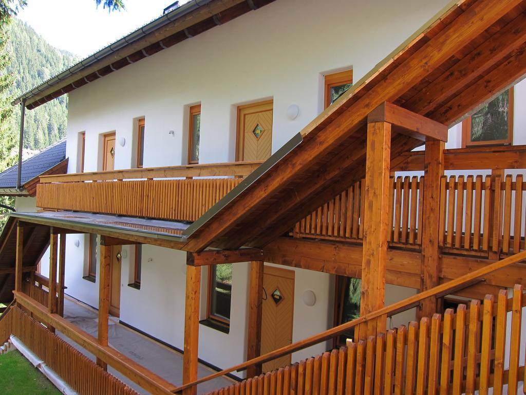 Ferienwohnung Earthloft Bad Kleinkirchheim Habitación foto